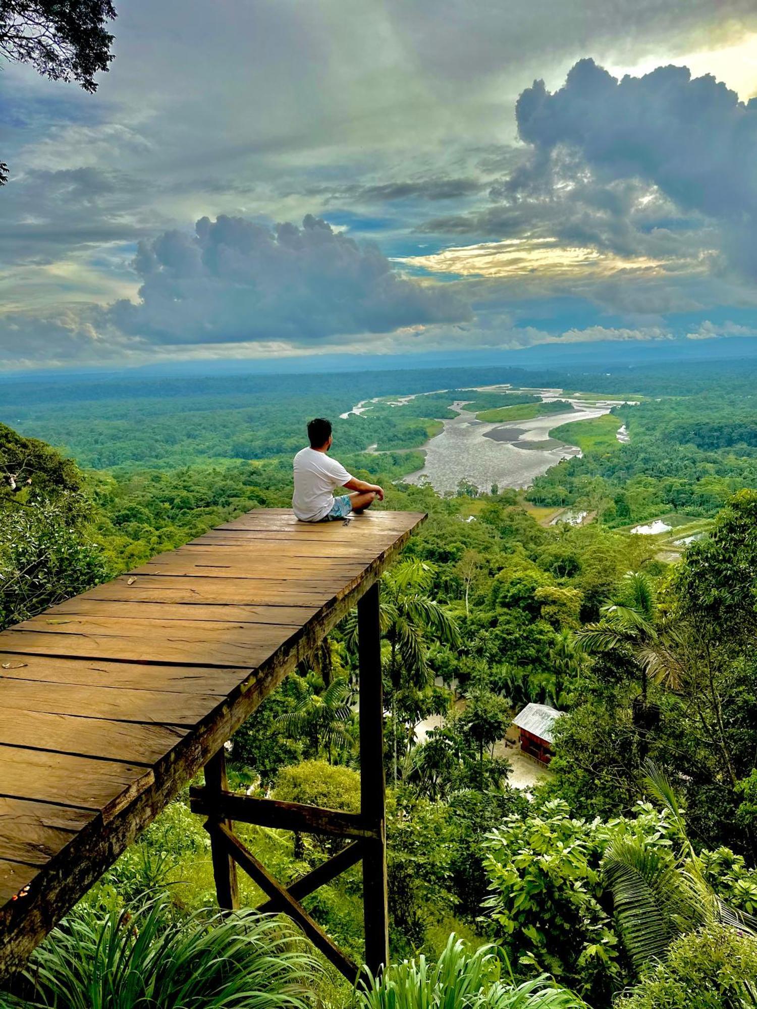 Amazon Puyu Glamping Hotel Parroquia Tarqui ภายนอก รูปภาพ